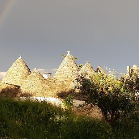 Alberobello Casa Vacanze - Pathos tra i Trulli Villa Esterno foto