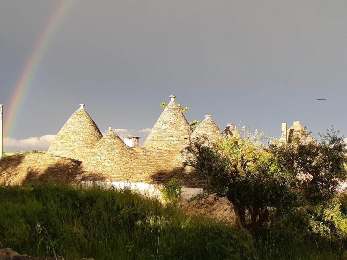 Alberobello Casa Vacanze - Pathos tra i Trulli Villa Esterno foto